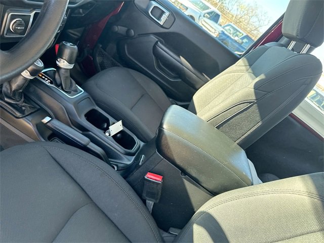 Used 2021 Jeep Wrangler Sport image 27