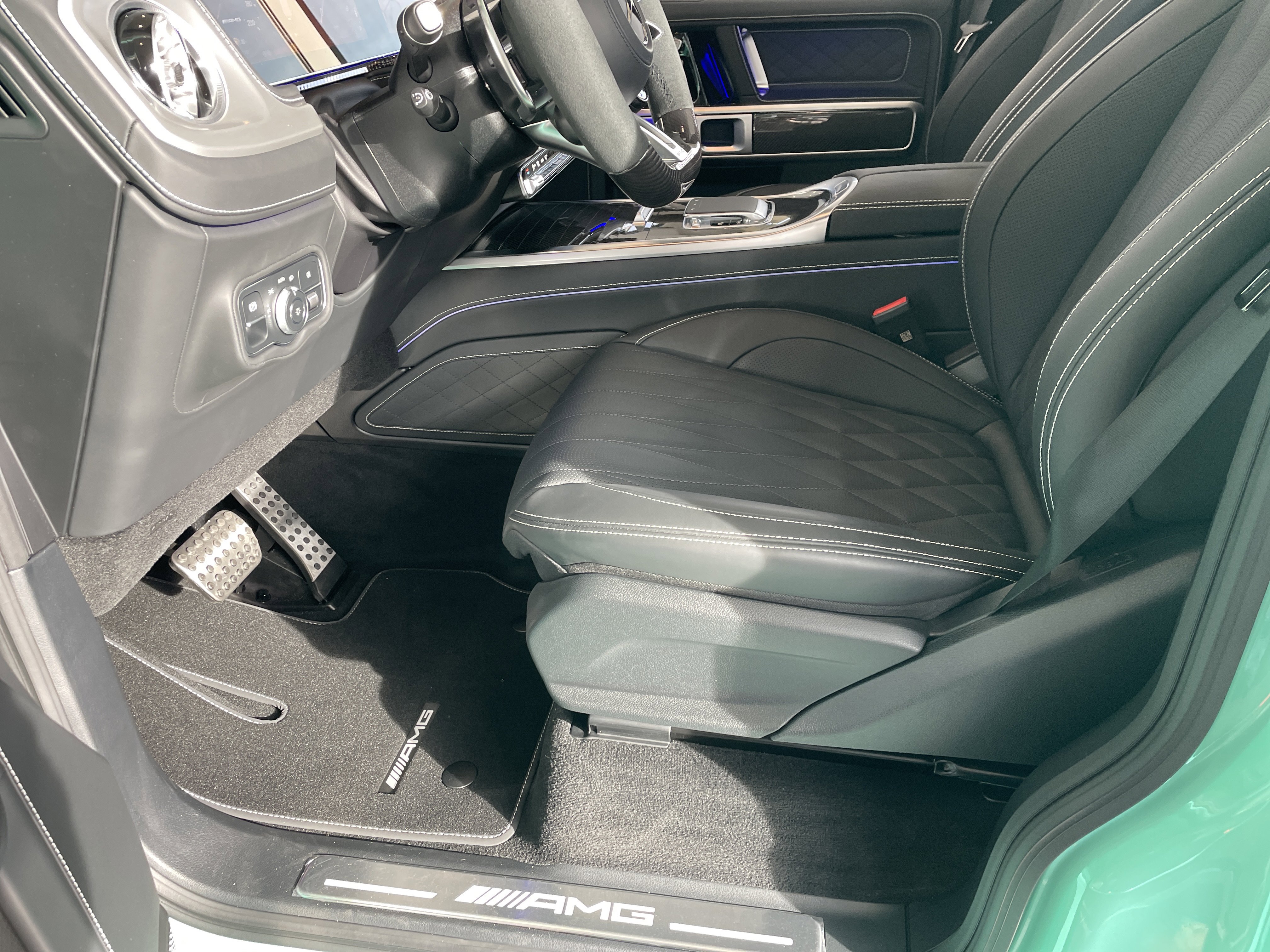 New 2026 Mercedes-Benz G 63 AMG 4MATIC image 12