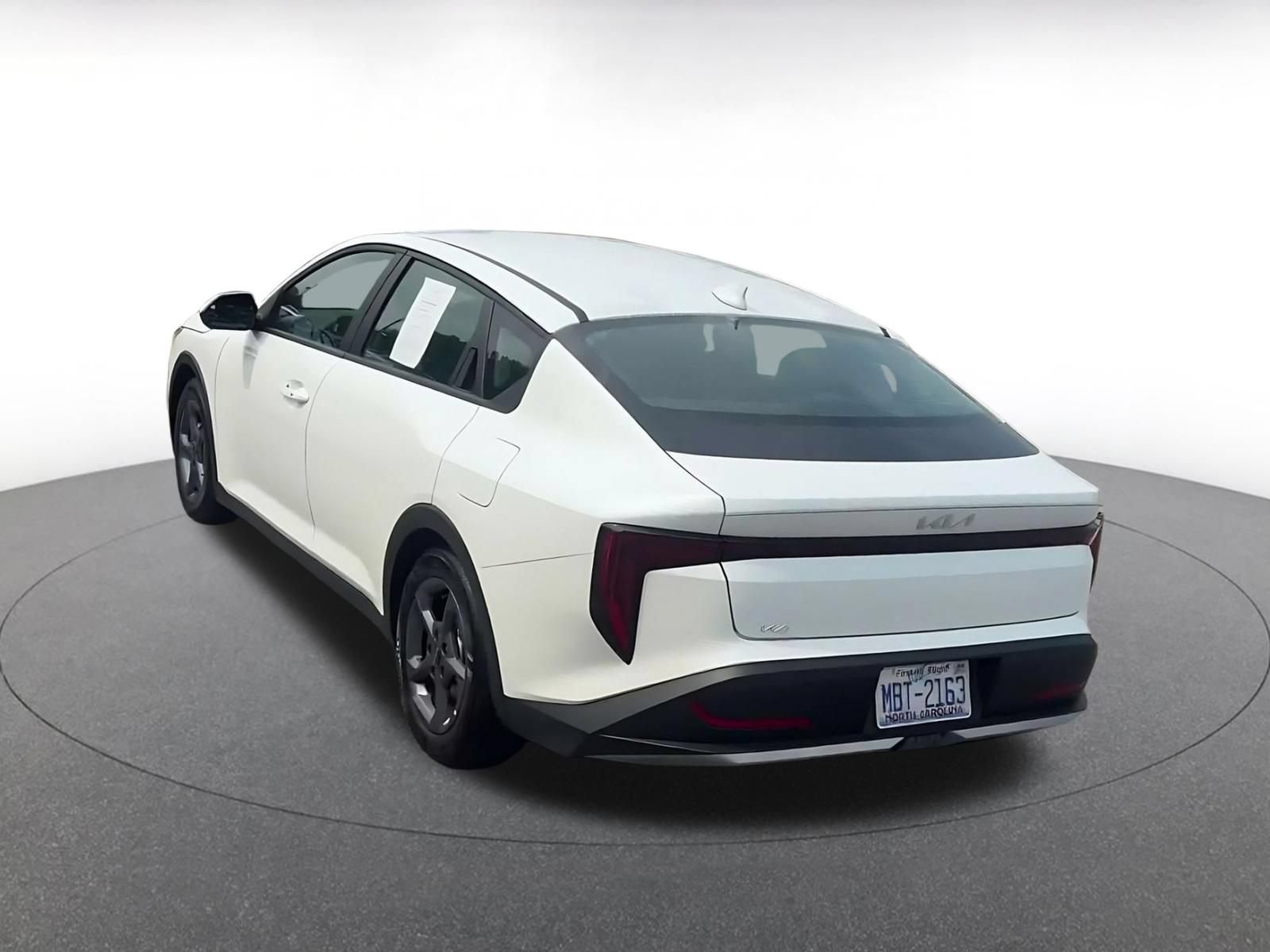 Used 2026 Kia K4 FWD image 10