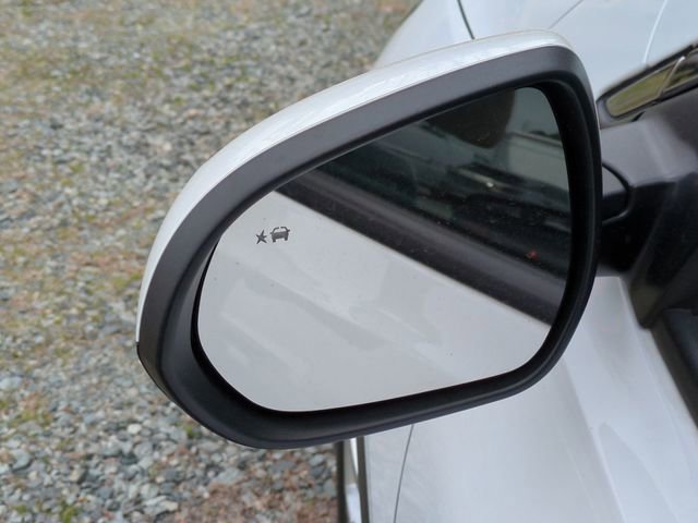 Used 2024 Buick Encore GX Preferred image 11