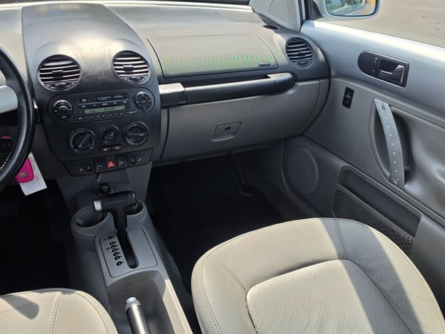 Used 2002 Volkswagen Beetle GLX FWD image 18