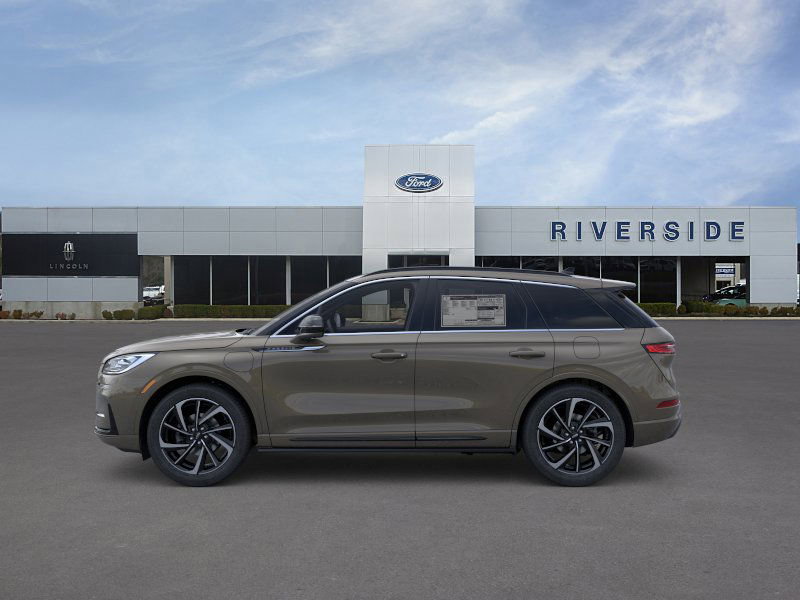 New 2025 Lincoln Corsair Grand Touring w/ Equipment Group 301A AWD/4WD image 3