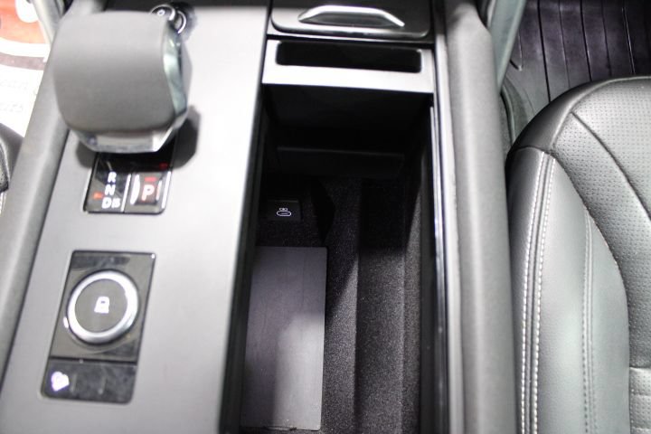 Used 2021 Land Rover Discovery S R-Dynamic AWD/4WD image 38