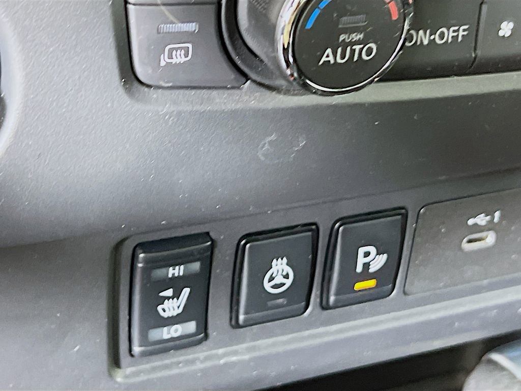 Used 2024 Nissan Frontier PRO-4X w/ Pro Premium Package image 20