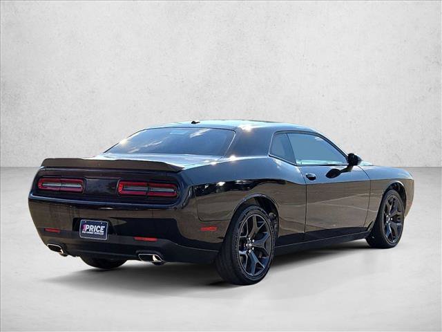 Used 2020 Dodge Challenger SXT w/ Blacktop Package RWD image 5