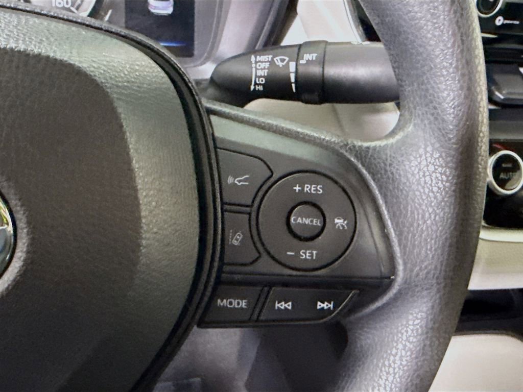 Certified 2022 Toyota Corolla LE image 21