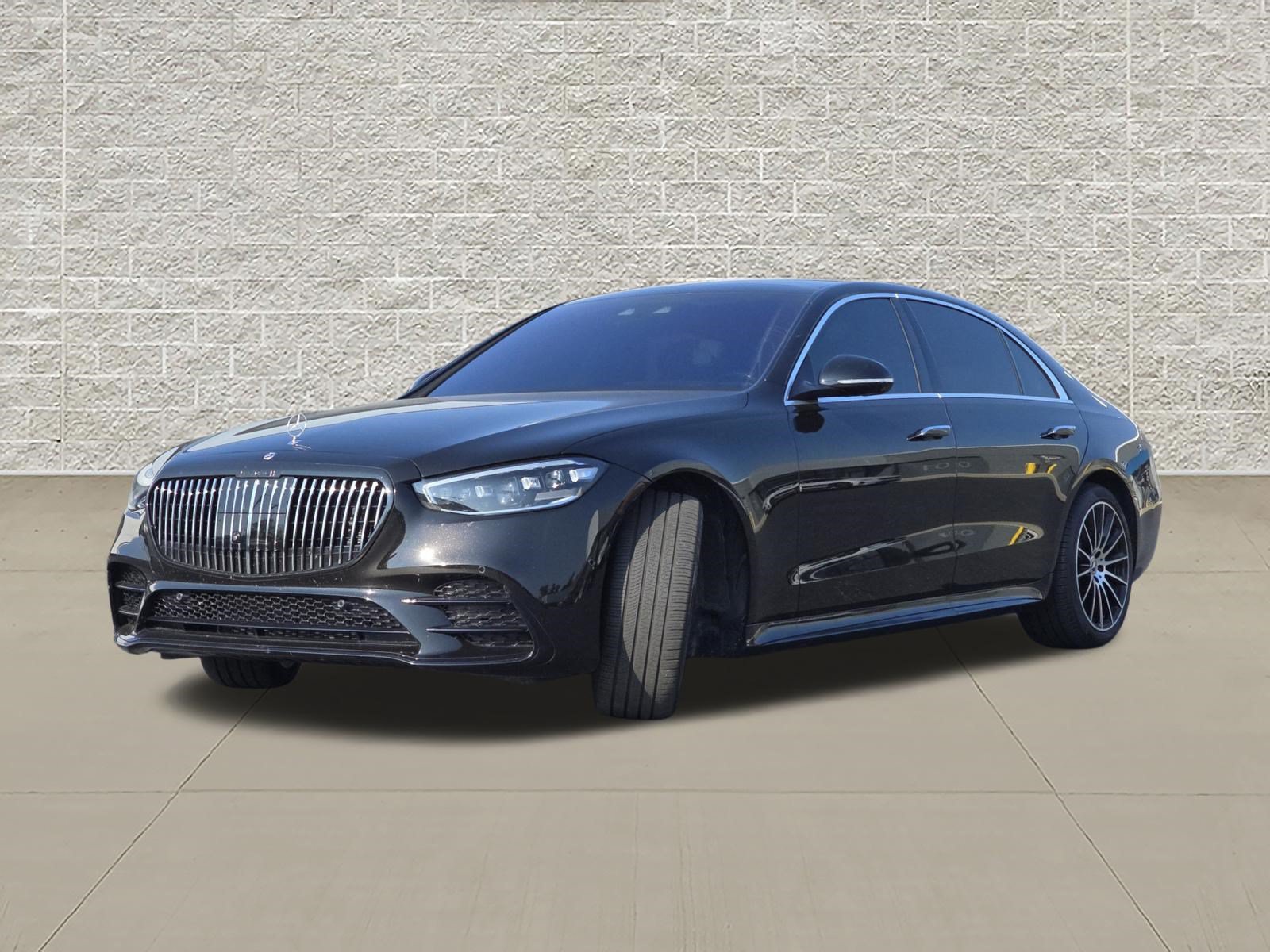 Used 2021 Mercedes-Benz S 580 4MATIC Sedan image 3