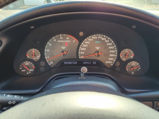 Used 2000 Chevrolet Corvette Coupe w/ Memory Pkg image 24