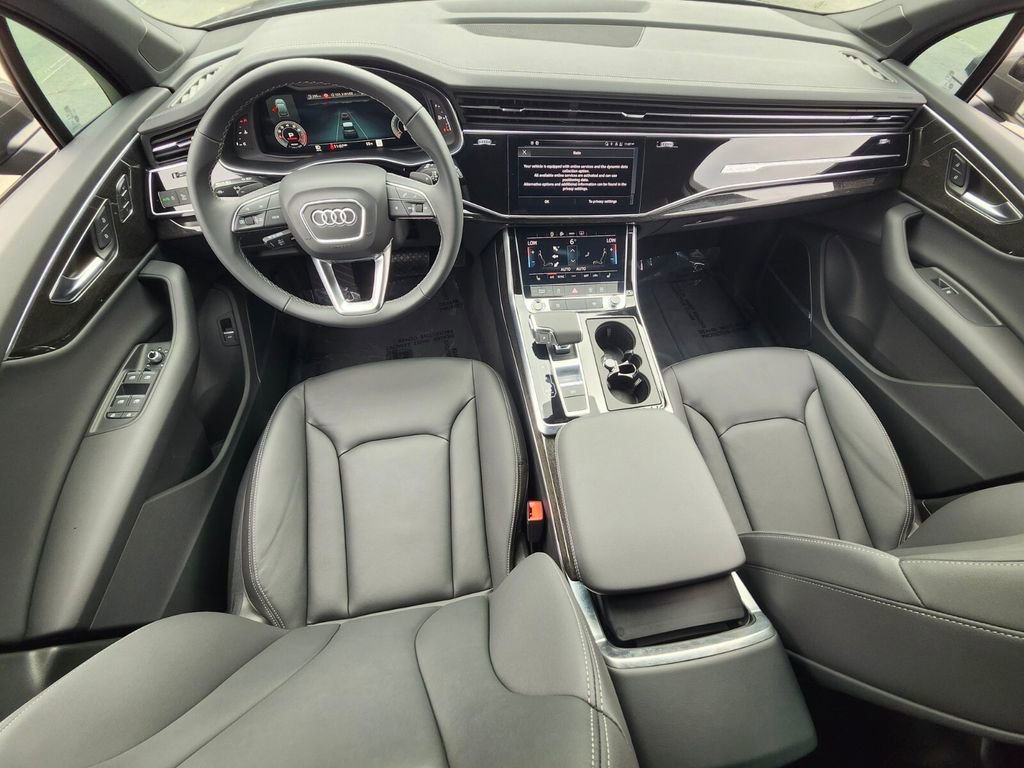 Certified 2025 Audi Q7 2.0T Premium w/ Convenience Plus Package image 14