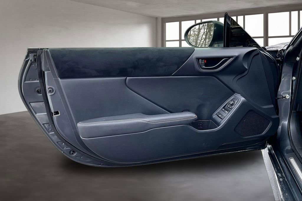 Used 2024 Toyota GR86 Premium RWD image 19