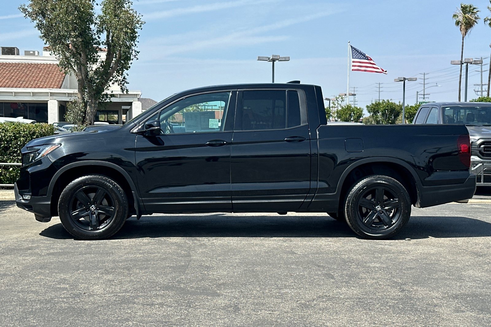 Used 2023 Honda Ridgeline Black Edition image 7