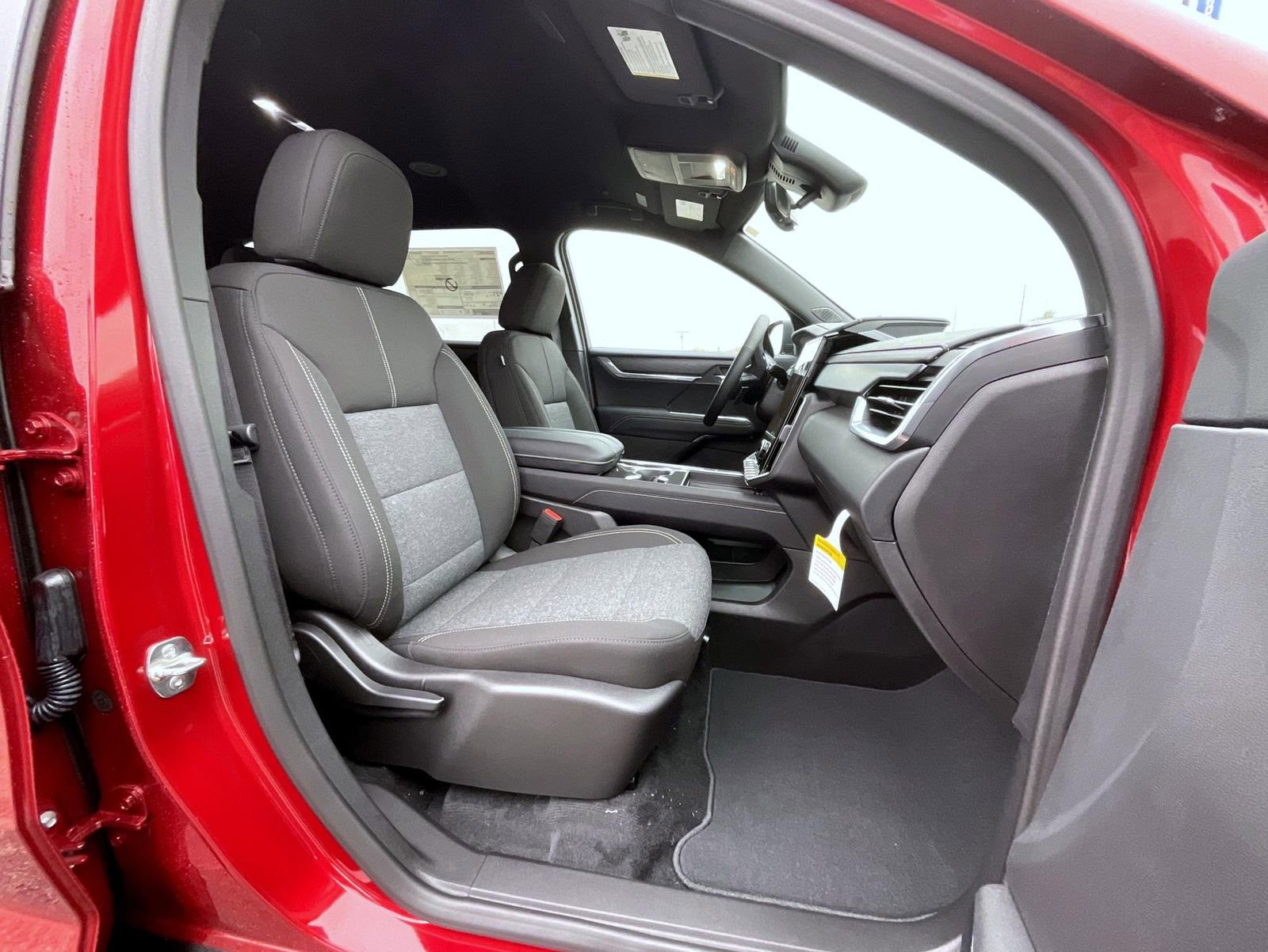 New 2026 GMC Acadia Elevation image 15