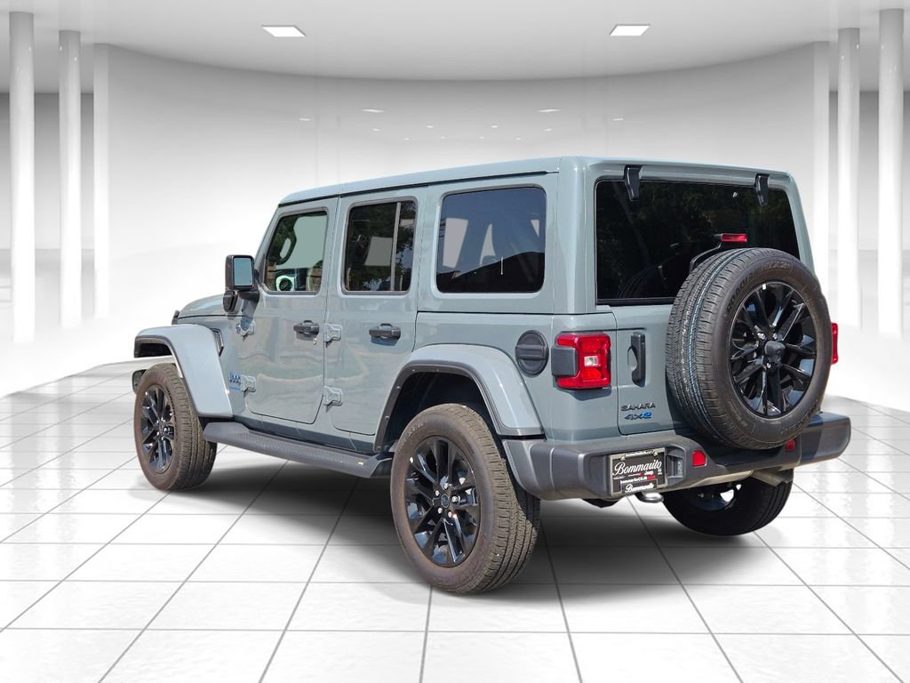 Certified 2025 Jeep Wrangler Unlimited Sahara AWD/4WD image 5
