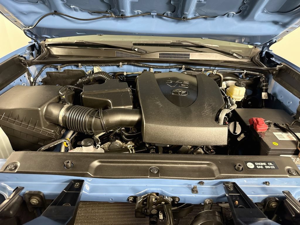 Certified 2019 Toyota Tacoma SR5 AWD/4WD image 31
