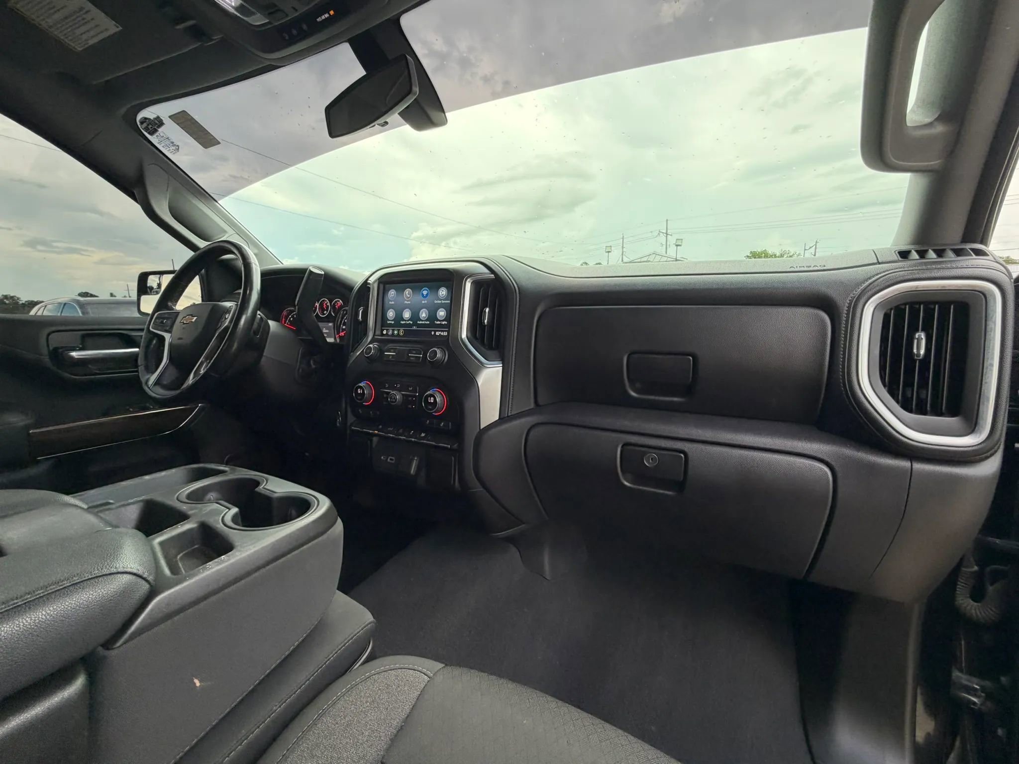 Used 2021 Chevrolet Silverado 1500 LT AWD/4WD image 21