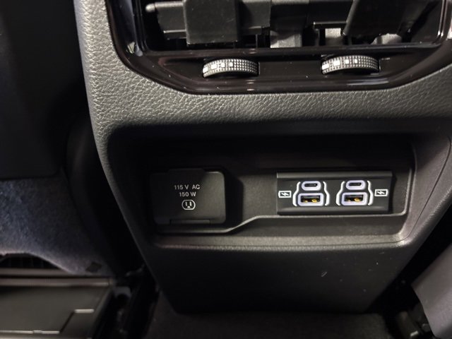 New 2025 Jeep Grand Cherokee Laredo X w/ Luxury Tech Group I image 31