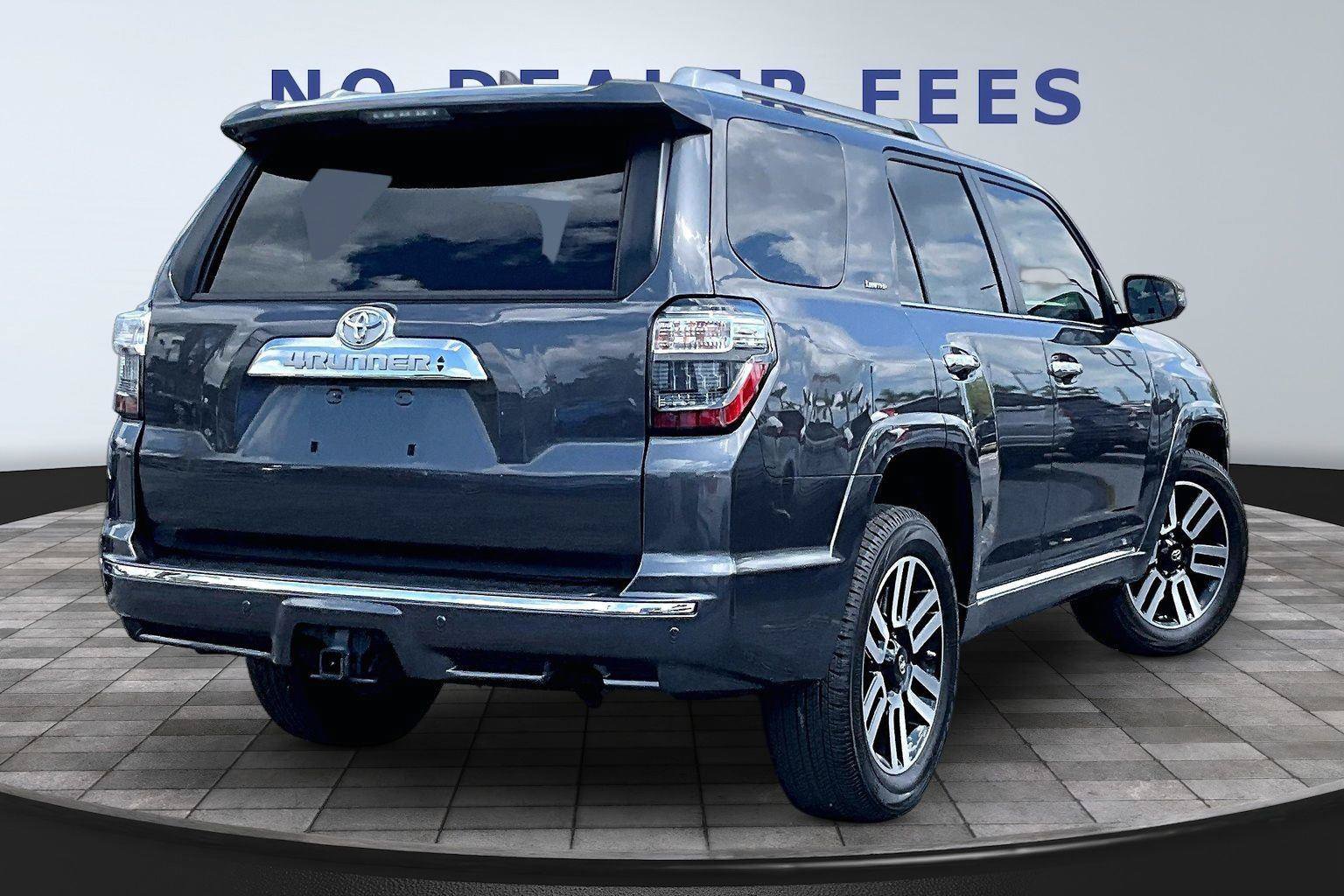 Used 2020 Toyota 4Runner Limited RWD image 6