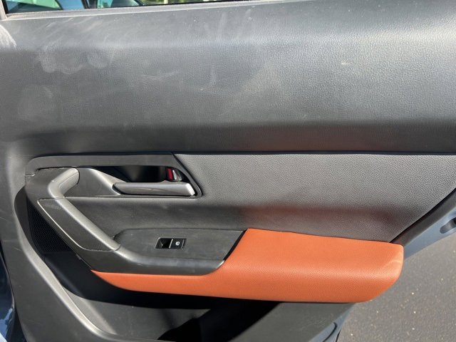 Certified 2025 MAZDA CX-50 AWD 2.5 Turbo w/ Premium Pkg image 30