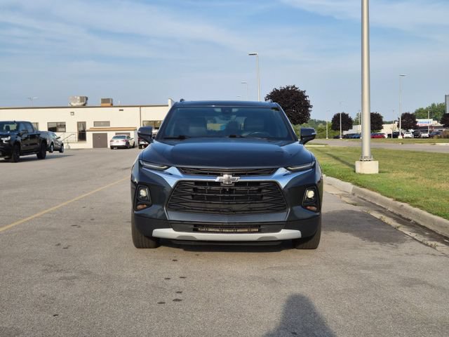 Used 2020 Chevrolet Blazer LT w/ Sound & Technology Package AWD/4WD image 2