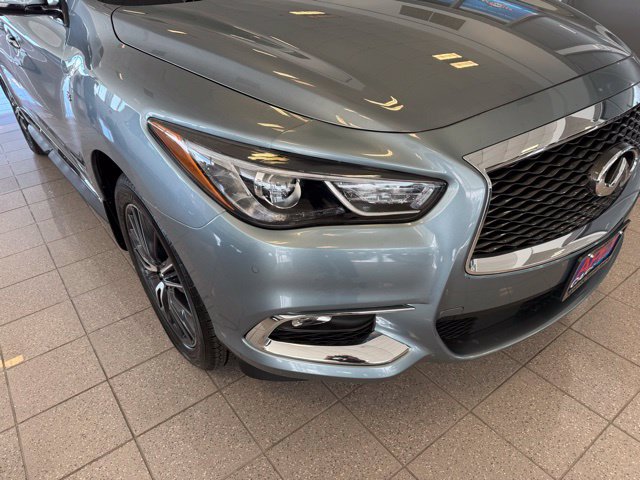 Used 2017 INFINITI QX60 Luxe w/ Premium Plus Package AWD/4WD image 8