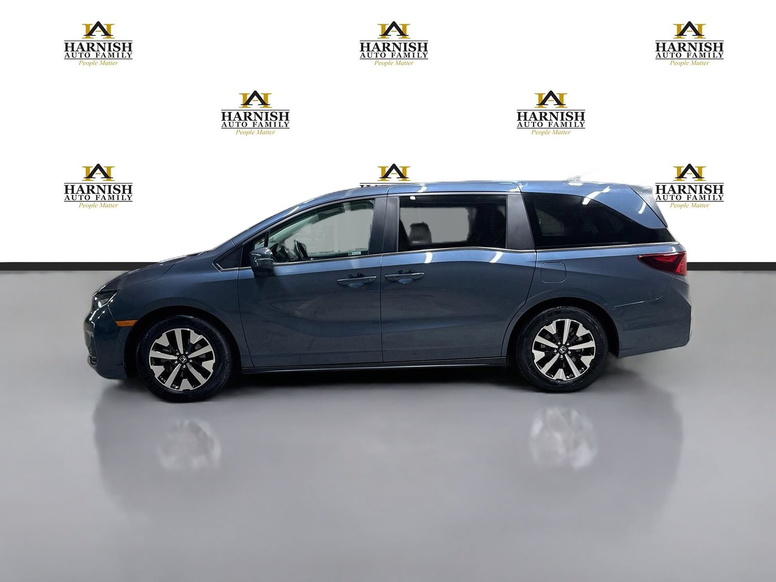 Used 2025 Honda Odyssey EX-L image 8