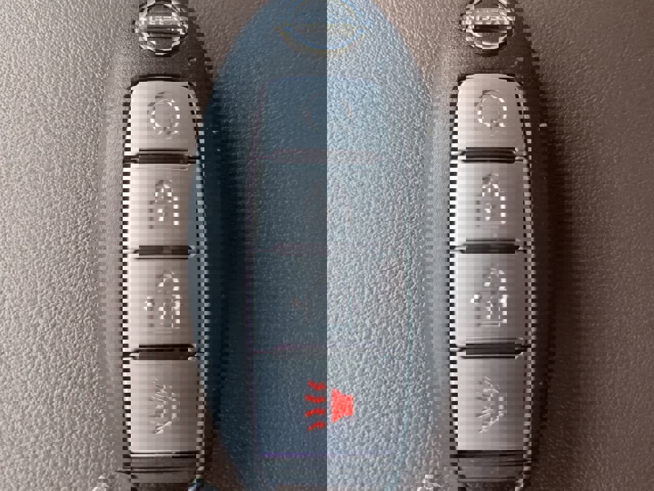 Used 2024 Nissan Titan Platinum Reserve w/ Moonroof Package image 31