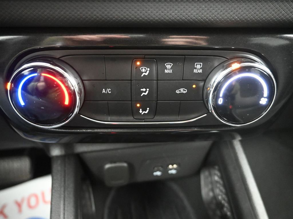 Used 2025 Chevrolet TrailBlazer LT image 21