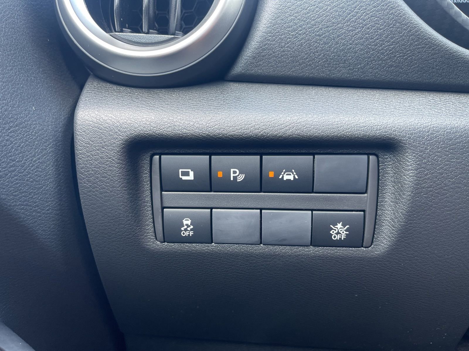 New 2025 Nissan Versa S w/ Trunk Package image 27