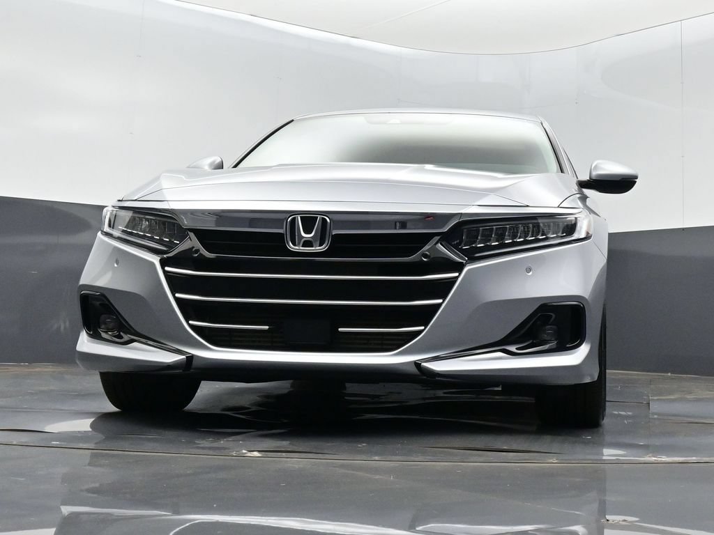 Used 2021 Honda Accord Touring image 11