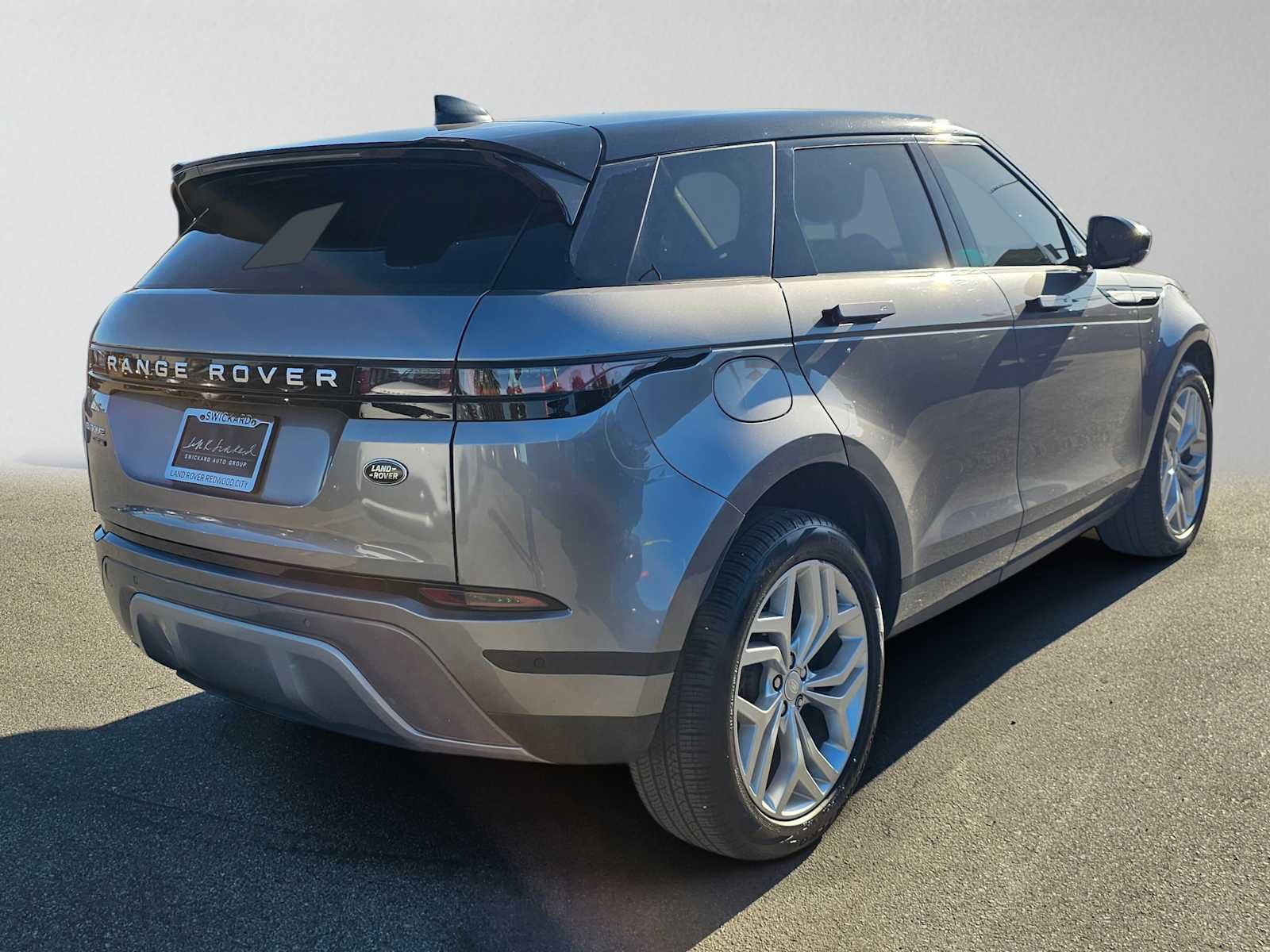 Used 2020 Land Rover Range Rover Evoque SE AWD/4WD image 5