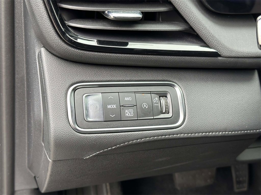 Certified 2025 Buick Enclave Preferred image 20