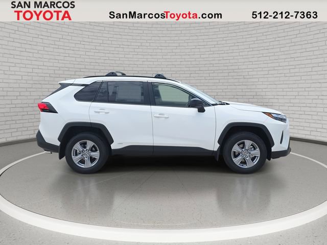New 2025 Toyota RAV4 LE image 4