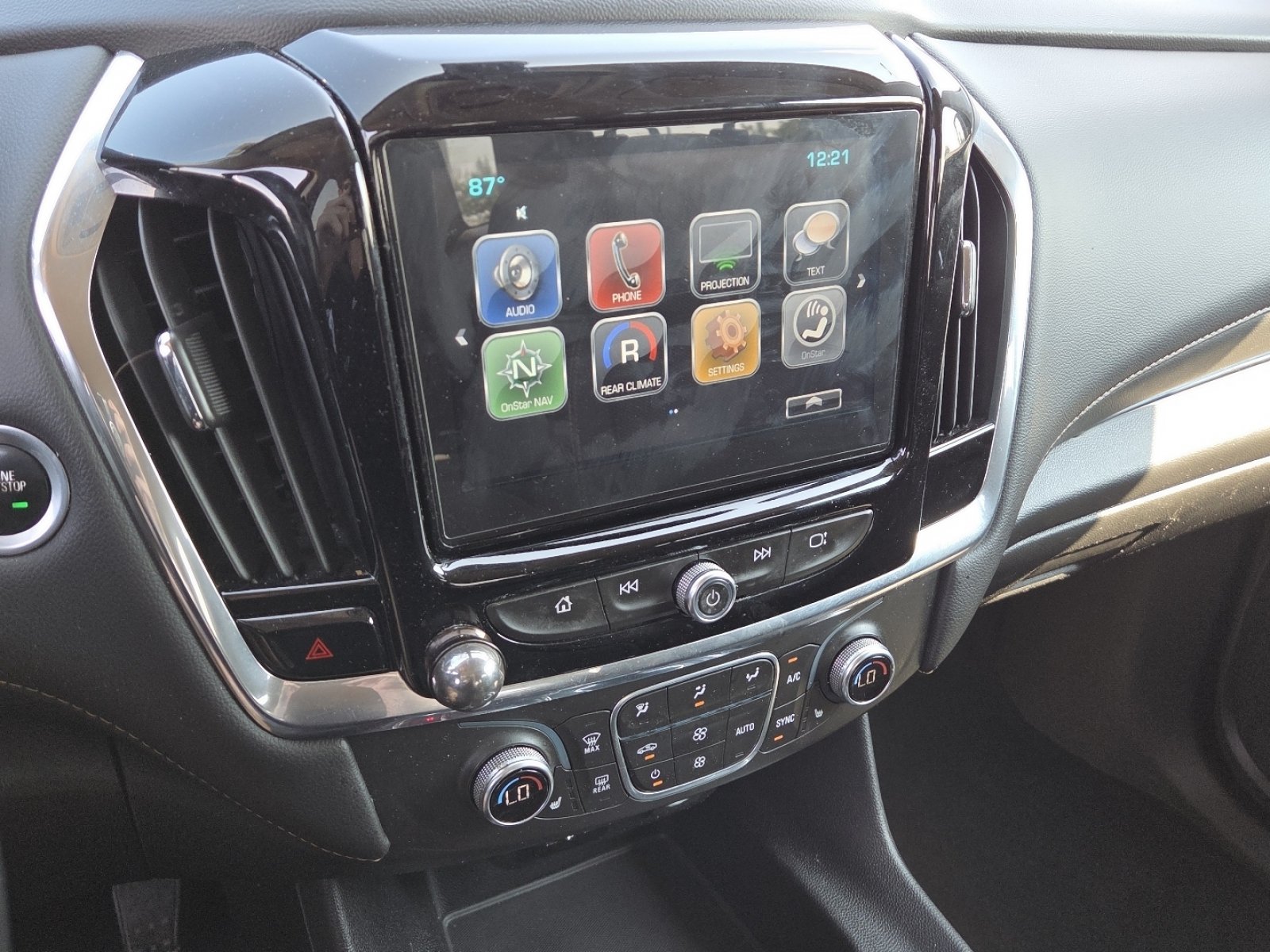 Used 2018 Chevrolet Traverse LT AWD/4WD image 28