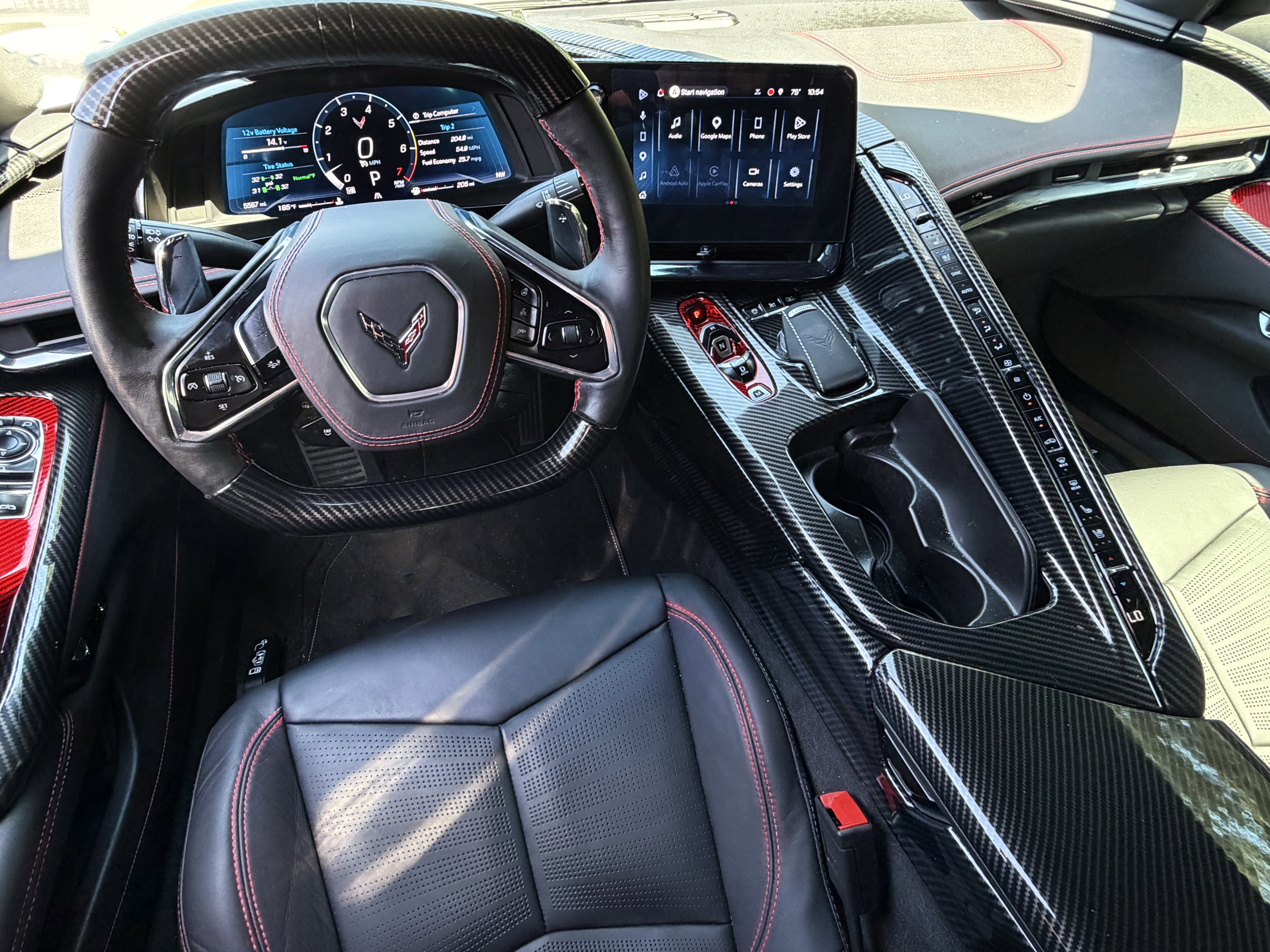 Used 2025 Chevrolet Corvette Stingray Preferred Cpe w/ Z51 Performance Package RWD image 9