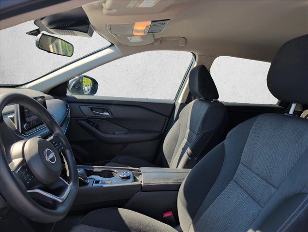 Used 2024 Nissan Rogue SV AWD/4WD image 14