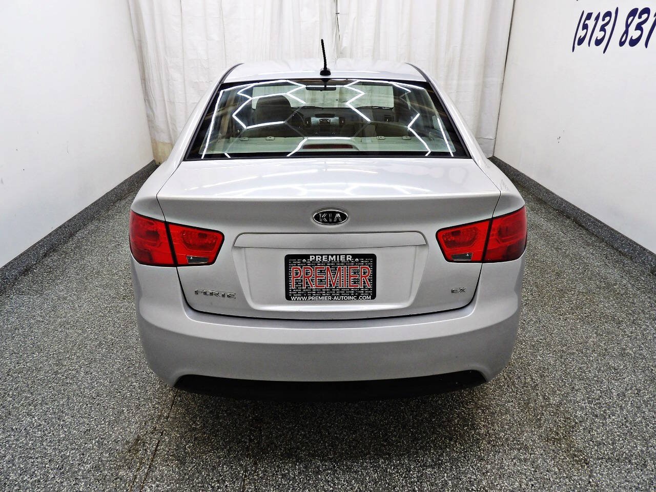 Used 2013 Kia Forte EX FWD image 5
