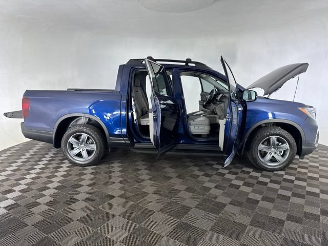 Used 2023 Honda Ridgeline RTL-E image 16