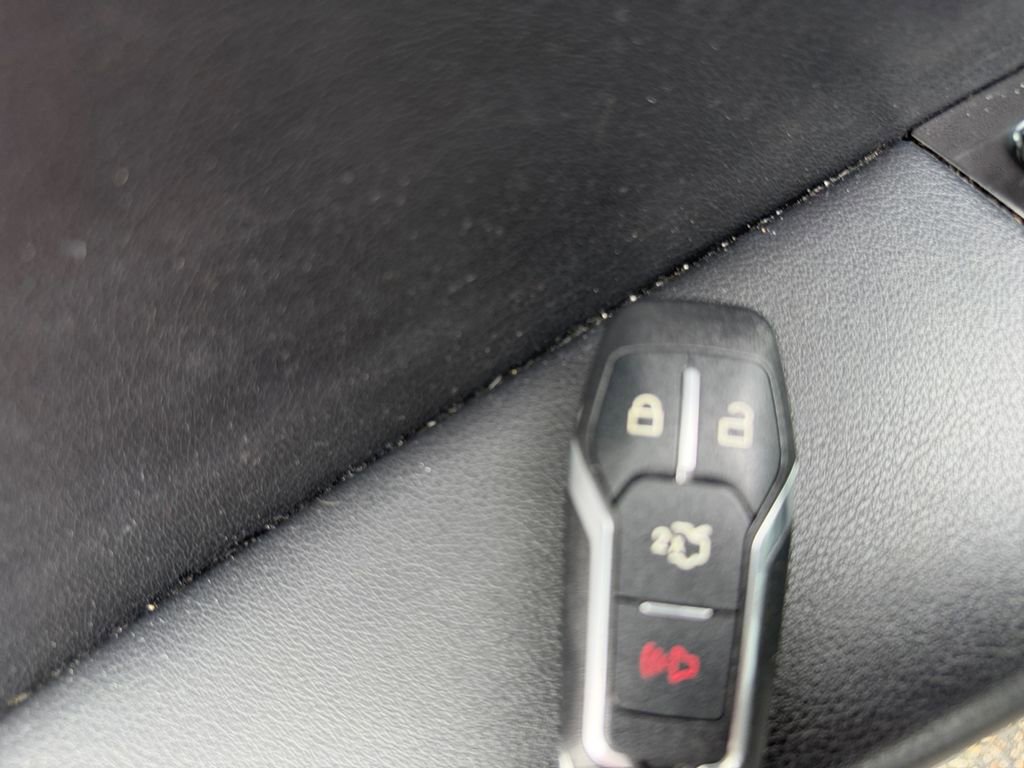 Used 2015 Ford Edge SEL w/ Equipment Group 201A AWD/4WD image 34