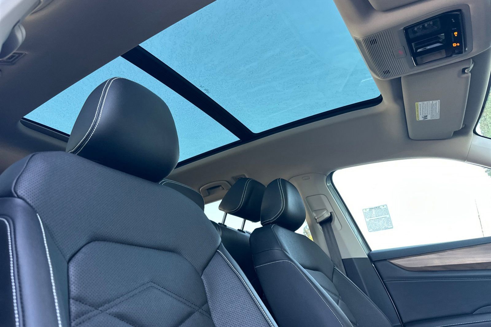 New 2026 Volkswagen Atlas SE image 16