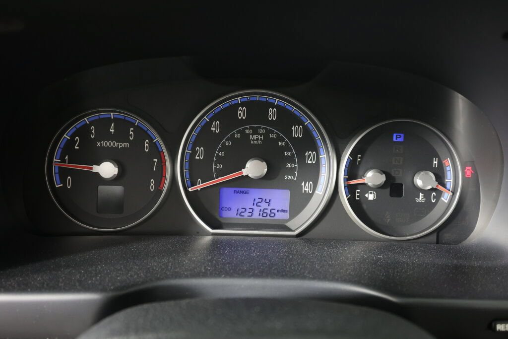 Used 2007 Hyundai Santa Fe SE FWD image 29