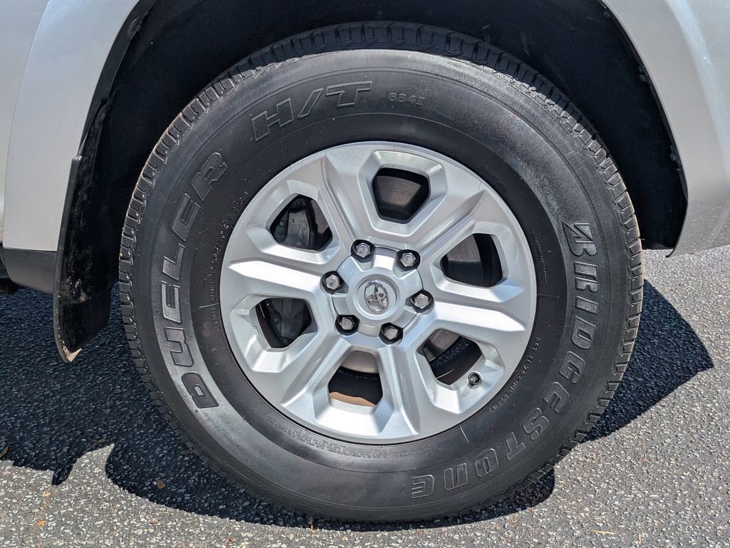 Used 2023 Toyota 4Runner SR5 image 12