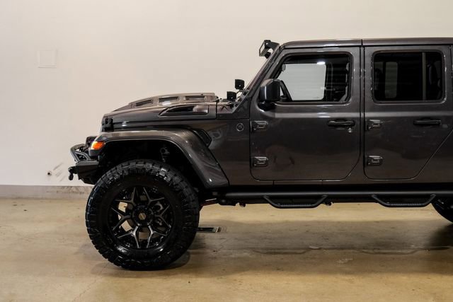 Used 2025 Jeep Gladiator Sport image 51