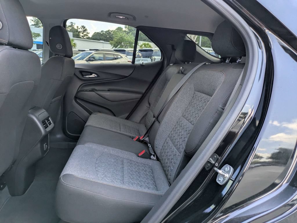 Used 2024 Chevrolet Equinox LT FWD image 15