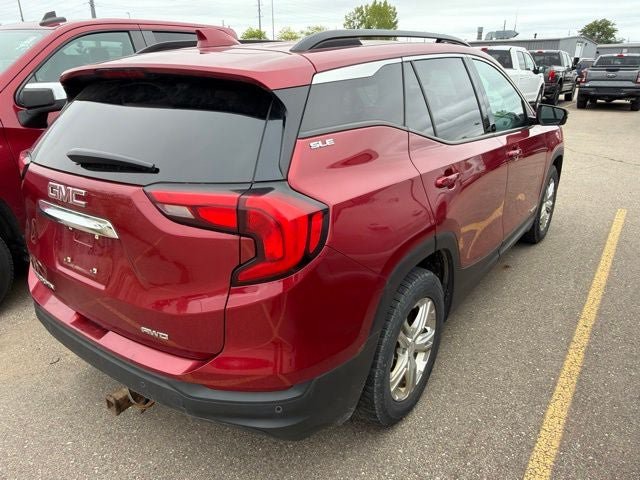 Used 2019 GMC Terrain SLE w/ Driver Convenience Package AWD/4WD image 9