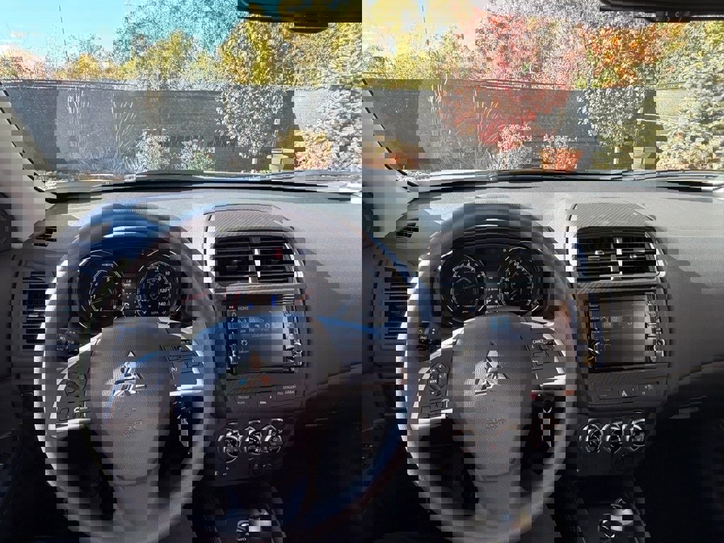 New 2025 Mitsubishi Outlander Sport ES image 23