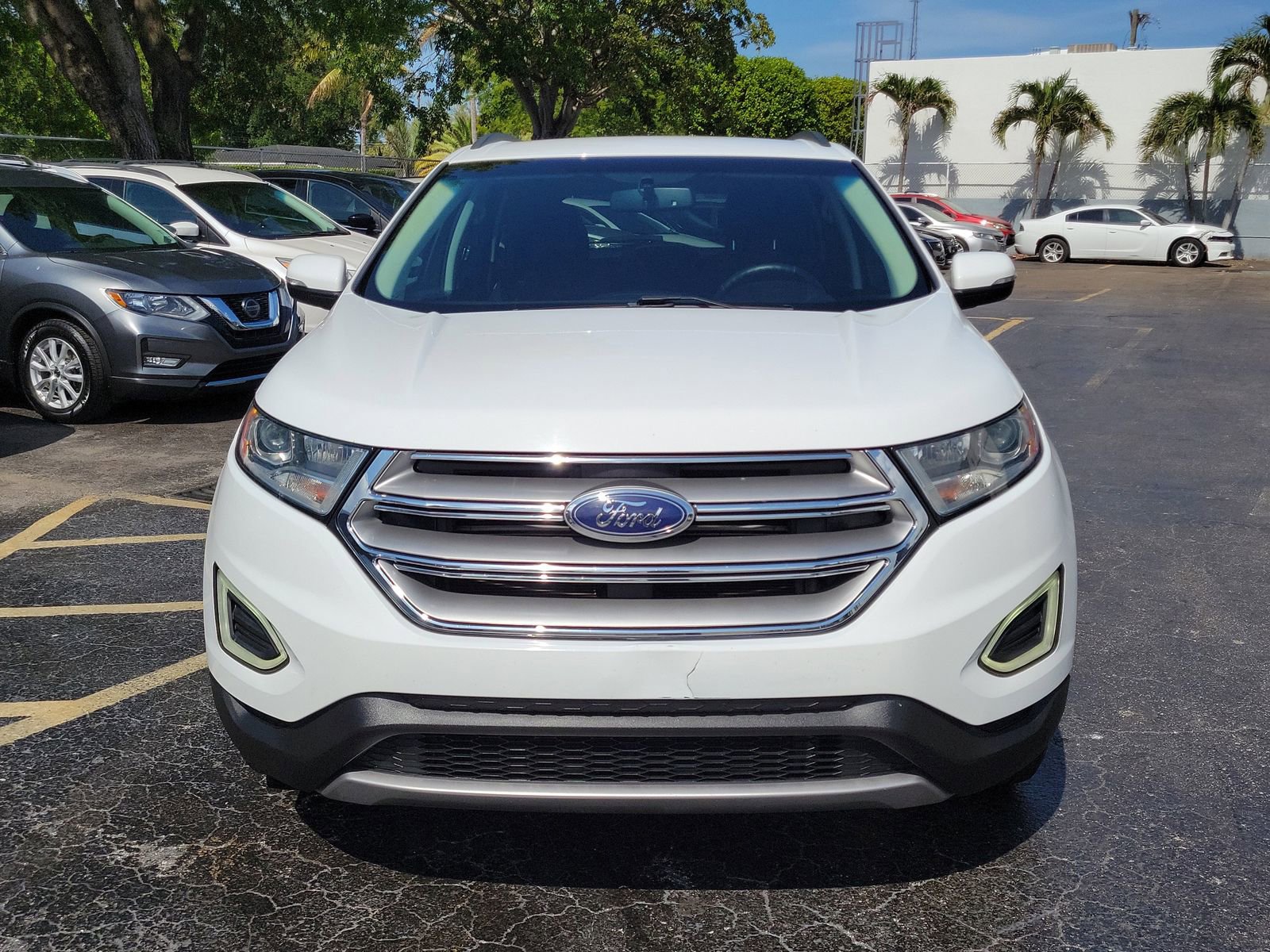 Used 2015 Ford Edge SEL AWD/4WD image 2