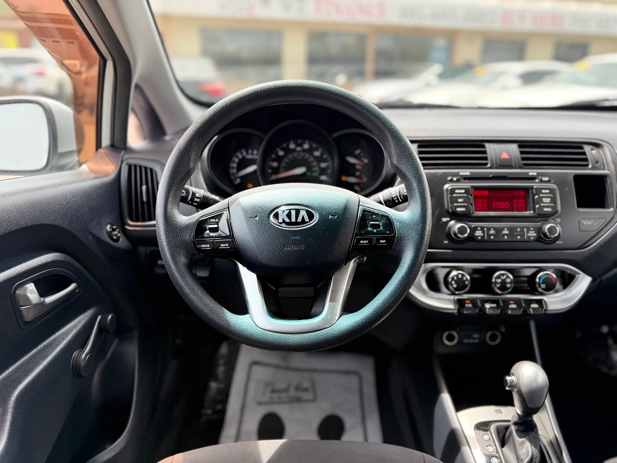 Used 2015 Kia Rio LX FWD image 35