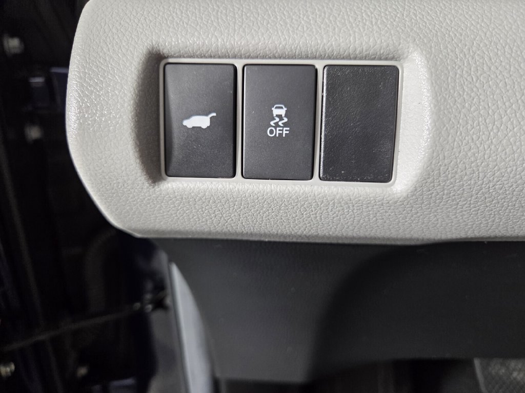 Used 2025 Honda Pilot Touring image 18