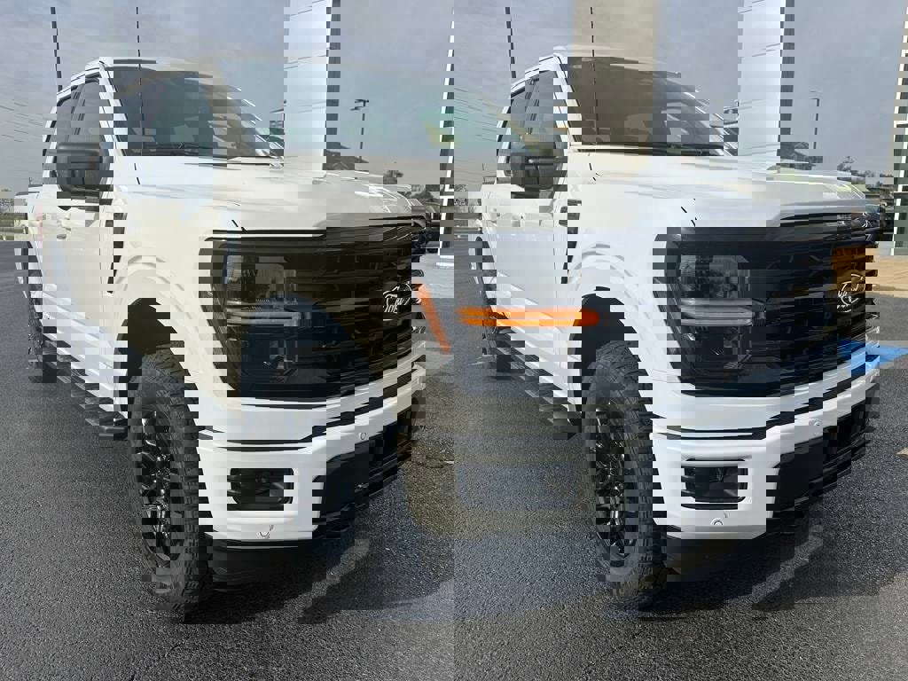 New 2025 Ford F150 XLT w/ Equipment Group 302A MID image 36