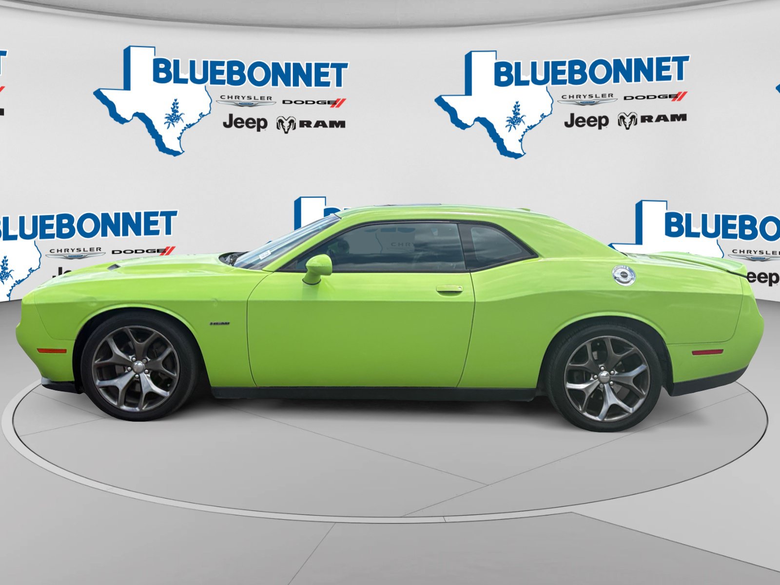 Used 2015 Dodge Challenger R/T Plus RWD image 8